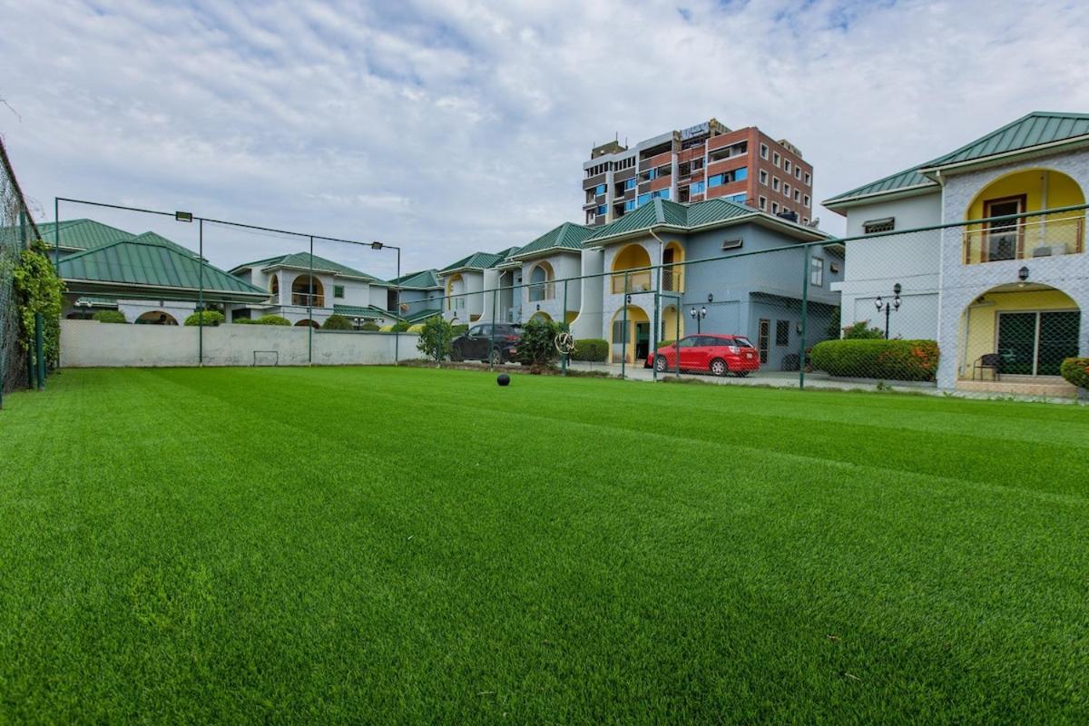 Takako Court Luxury Houses & Apartments, East Legon Accra Exterior foto